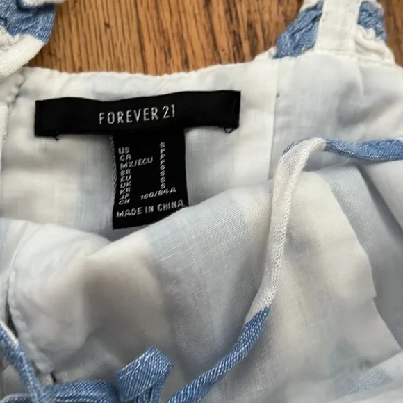 🦋 NEW WITHOUT TAGS - linen blend dress ☀️ - Picture 4 of 4